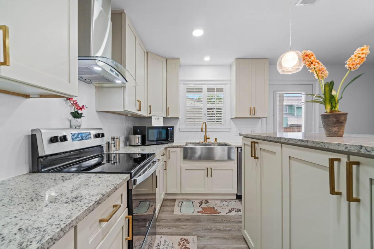 Helena'S Place, Fully Renovated Exclusive End Unit Townhouse Дестин Екстериор снимка